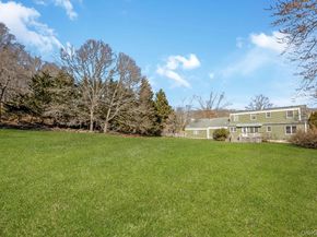 43 Farm Road N, Wading River NY 11792