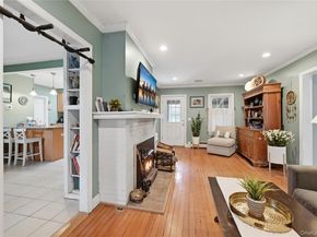 21 King Street, Hampton Bays NY 11946