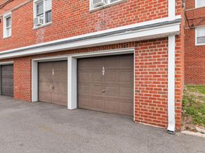 87-18 Marengo Street 2B, Hollis NY 11423