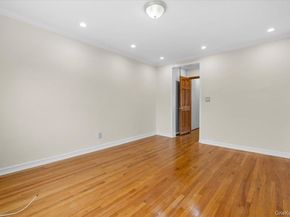 87-18 Marengo Street 2B, Hollis NY 11423