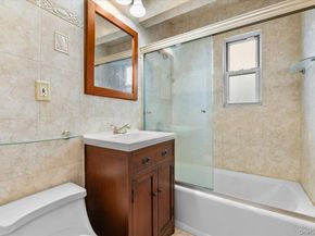 87-18 Marengo Street 2B, Hollis NY 11423