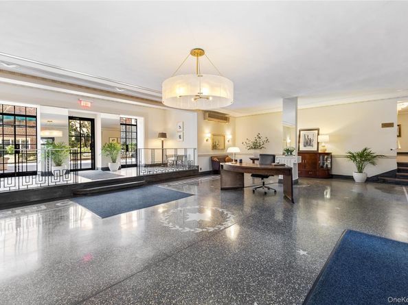 35 Parkview Avenue 1D, Bronxville NY 10708