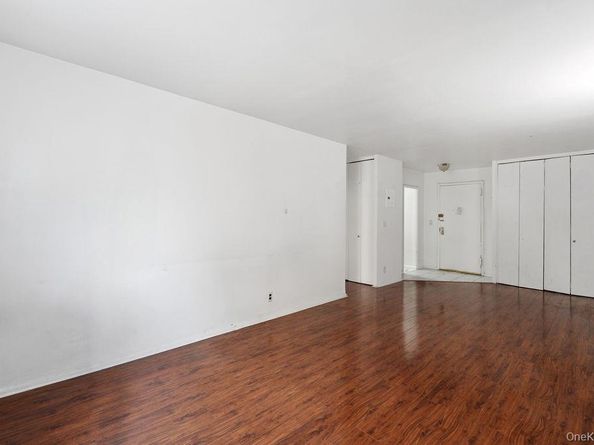 52-40 39th Drive 2B, Woodside NY 11377