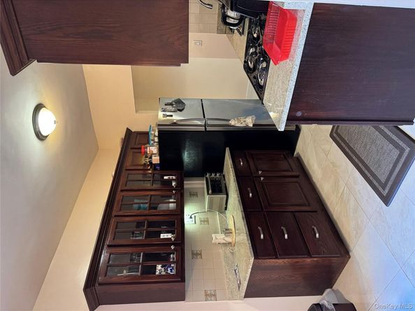 2922 Barnes Avenue 6D, Bronx NY 10467