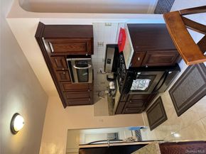 2922 Barnes Avenue 6D, Bronx NY 10467
