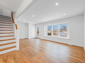 18 Oakdale Place, Massapequa Park NY 11762