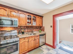 128 Winding Street, Huntington Station NY 11746