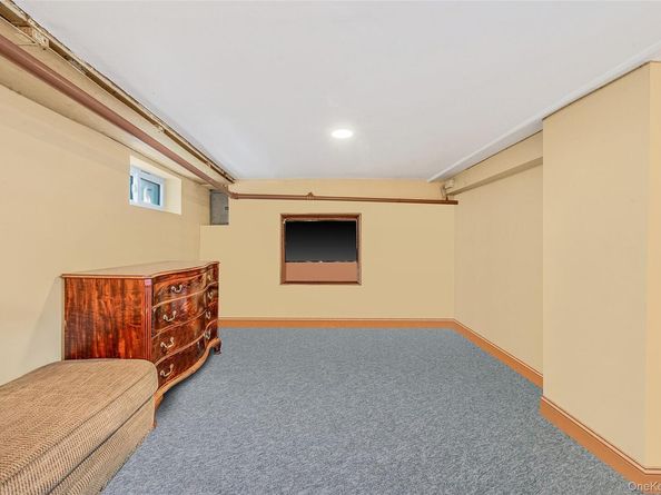128 Winding Street, Huntington Station NY 11746