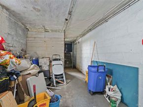 72-07 73 Street, Glendale NY 11385