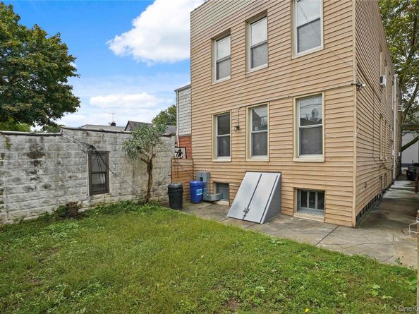 72-07 73 Street, Glendale NY 11385