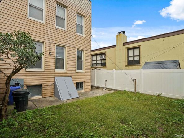 72-07 73 Street, Glendale NY 11385
