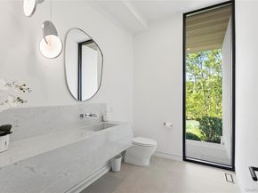 99 Pointe Mecox Lane, Bridgehampton NY 11976