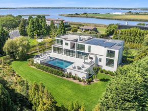 99 Pointe Mecox Lane, Bridgehampton NY 11976