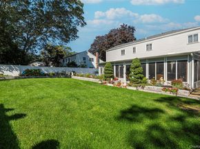 6 Linden Street, Selden NY 11784