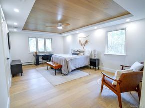 18 Durham Drive, Dix Hills NY 11746