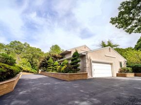 18 Durham Drive, Dix Hills NY 11746