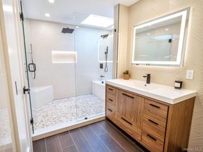 18 Durham Drive, Dix Hills NY 11746