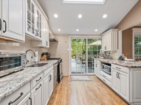 9 Flint Lane, Jericho NY 11753