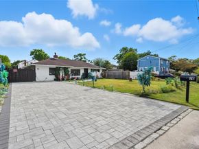 70 Trafalgar Drive, Shirley NY 11967