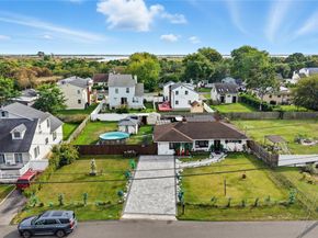70 Trafalgar Drive, Shirley NY 11967