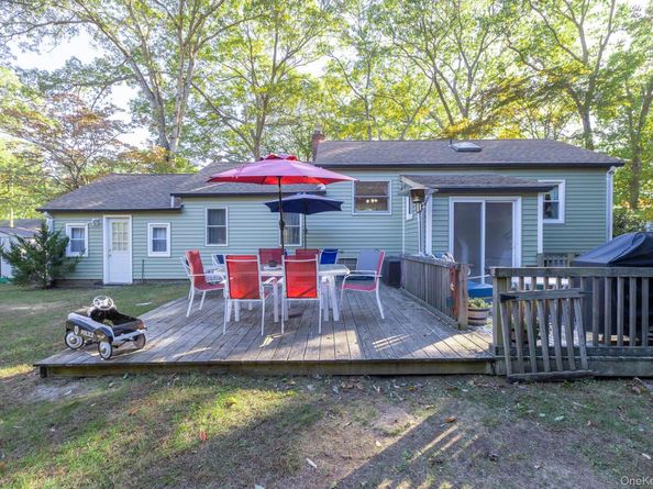 265 Prince Road, Rocky Point NY 11778