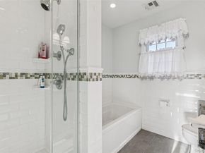 470 Argyle Road, Mineola NY 11501