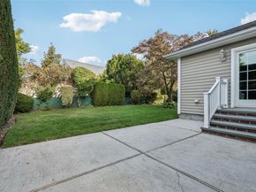 470 Argyle Road, Mineola NY 11501