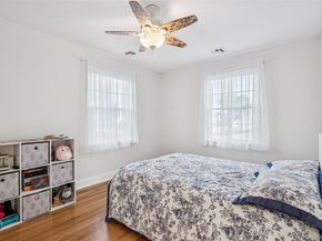 470 Argyle Road, Mineola NY 11501