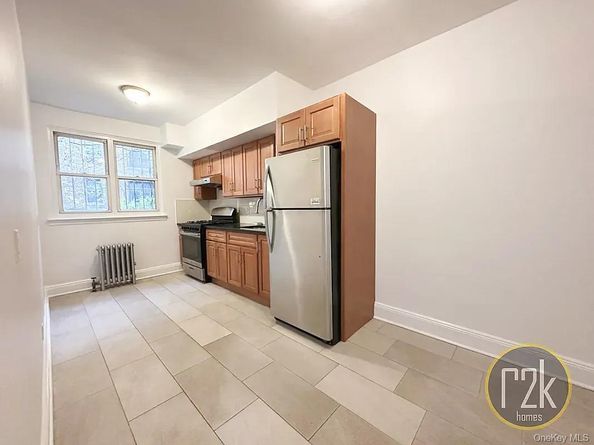 63-88 Wetherole Street, Flushing NY 11374