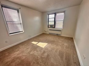 150-11 72nd Road 6F, Flushing NY 11367