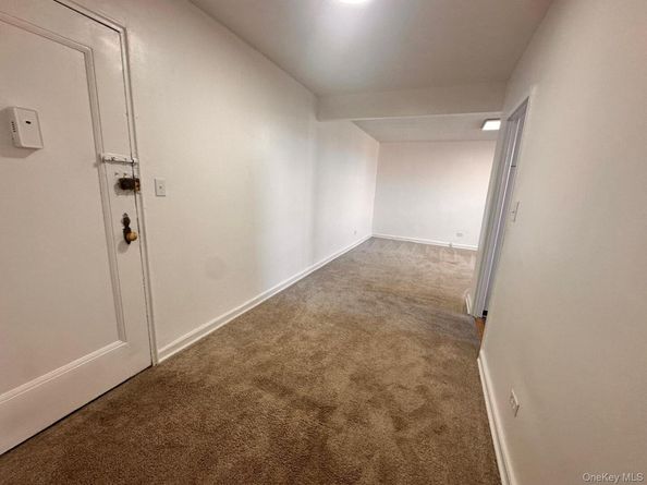 150-11 72nd Road 6F, Flushing NY 11367