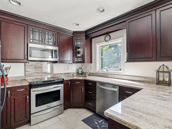 4 Hargrove Drive, Stony Brook NY 11790