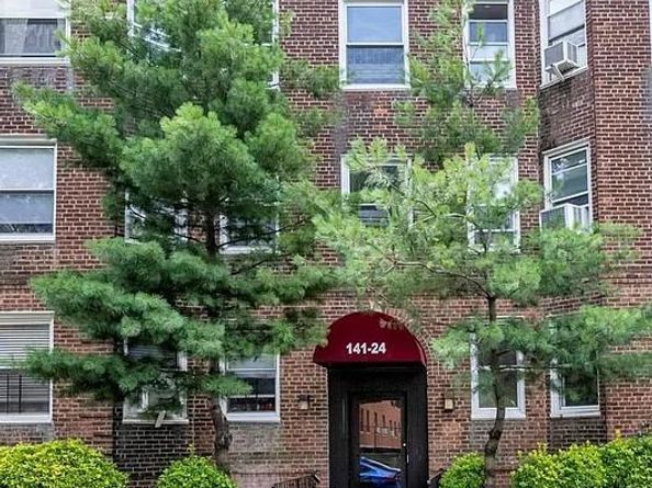 141-24 78th Avenue 2B, Kew Garden Hills NY 11367