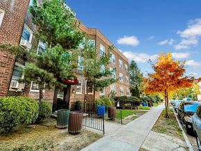 141-24 78th Avenue 2B, Kew Garden Hills NY 11367