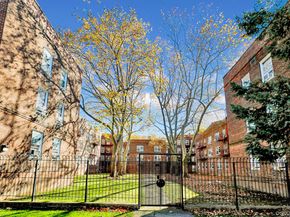 141-24 78th Avenue 2B, Kew Garden Hills NY 11367