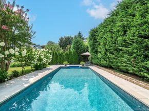 35 Highland Road, Glen Cove NY 11542