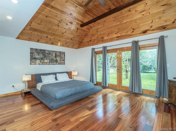 35 Highland Road, Glen Cove NY 11542