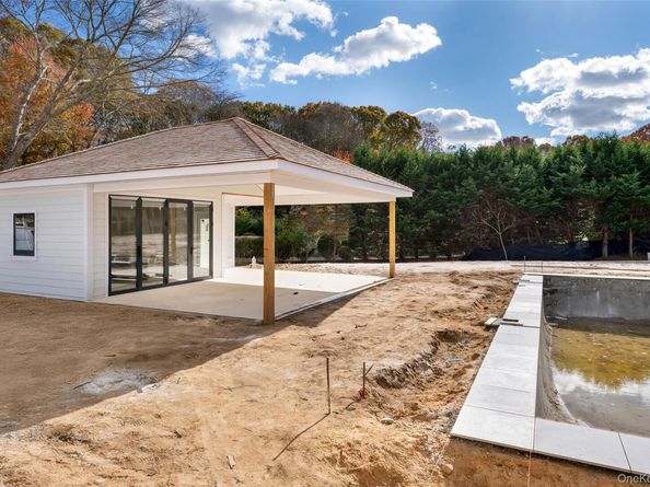 48 Whites Lane, Southampton NY 11968