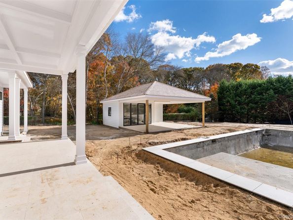 48 Whites Lane, Southampton NY 11968