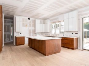 48 Whites Lane, Southampton NY 11968