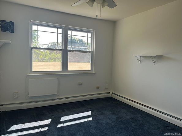 63 Fairharbor Drive 63, Patchogue NY 11772
