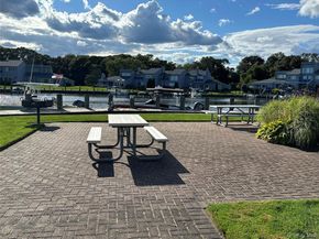63 Fairharbor Drive 63, Patchogue NY 11772