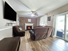 10 Hyde Lane, Coram NY 11727