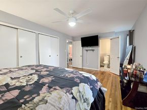 10 Hyde Lane, Coram NY 11727