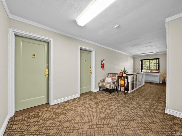 1195 East Broadway L23, Hewlett NY 11557