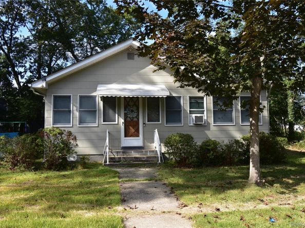 145 Clinton Avenue, Mastic NY 11950