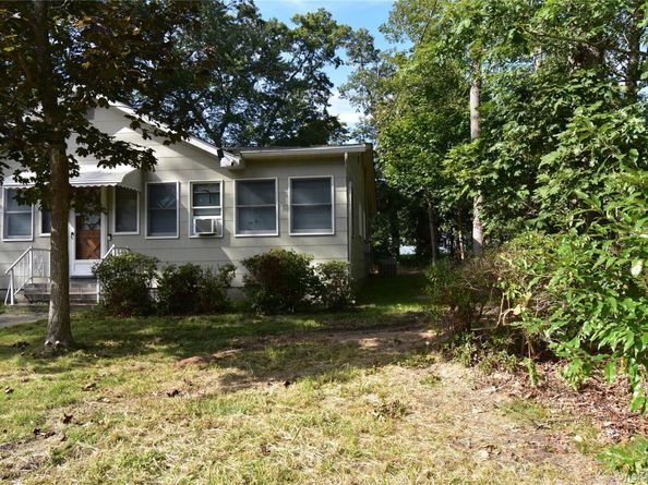 145 Clinton Avenue, Mastic NY 11950