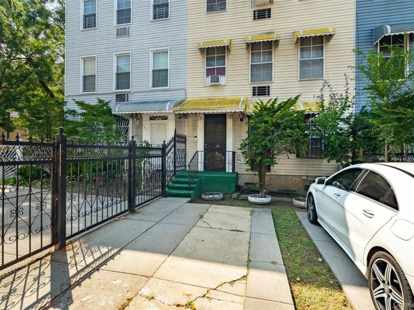 142 W 175th Street, Bronx NY 10453