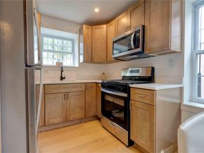 1056 E 215th Street, Bronx NY 10469