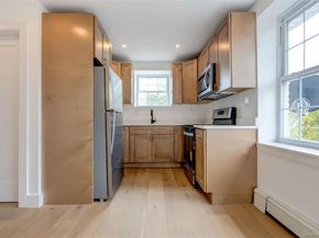 1056 E 215th Street, Bronx NY 10469